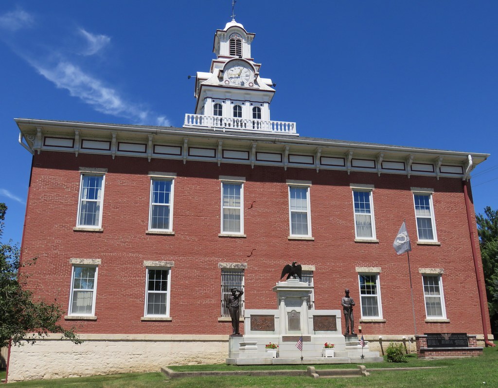 Destination Small Town