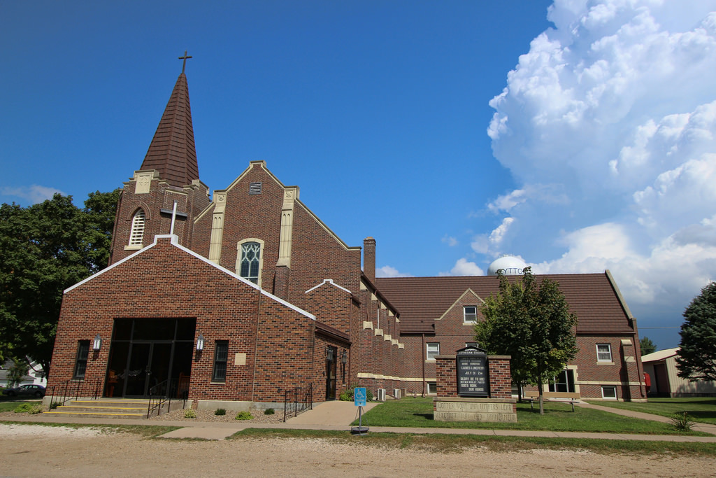 Destination Small Town