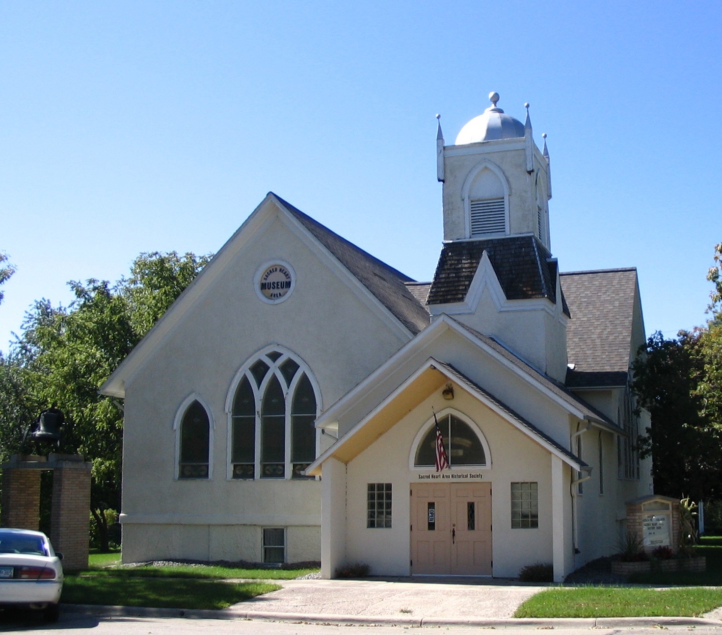 Destination Small Town