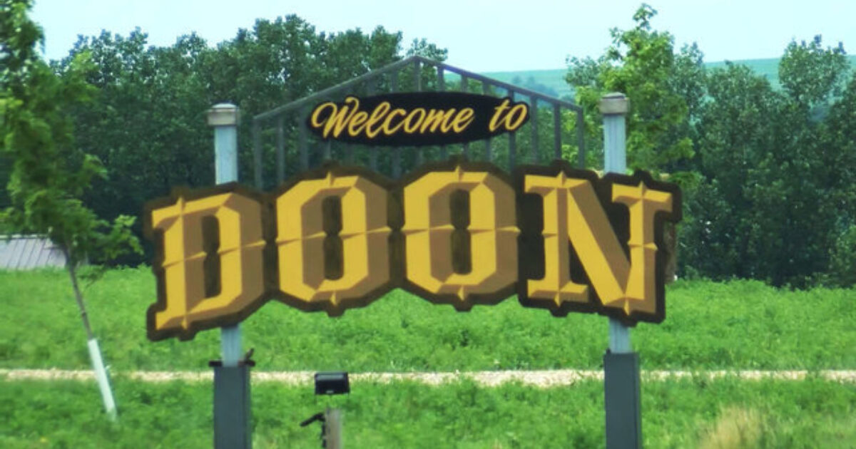 Destination Small Town