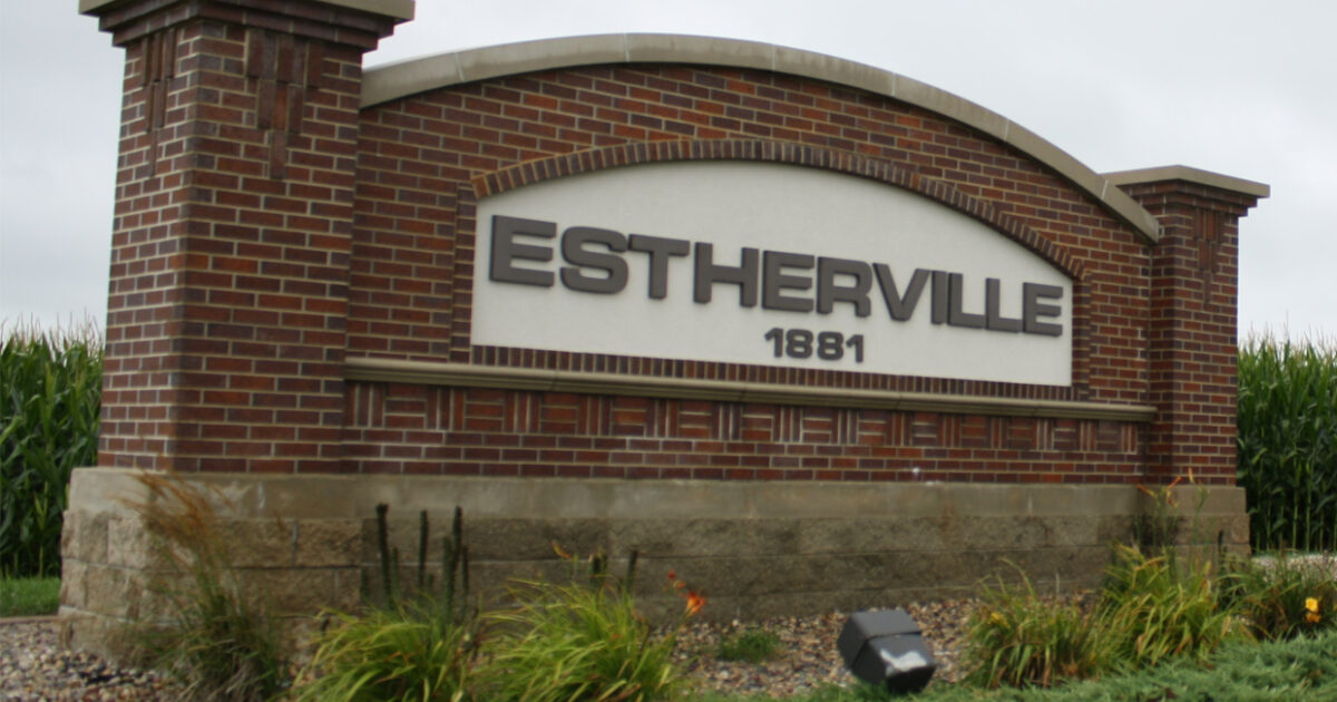 Destination Small Town