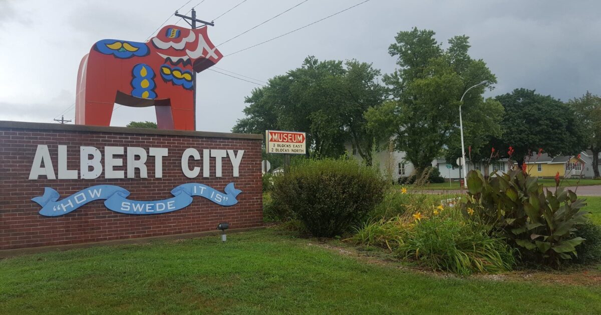 Destination Small Town